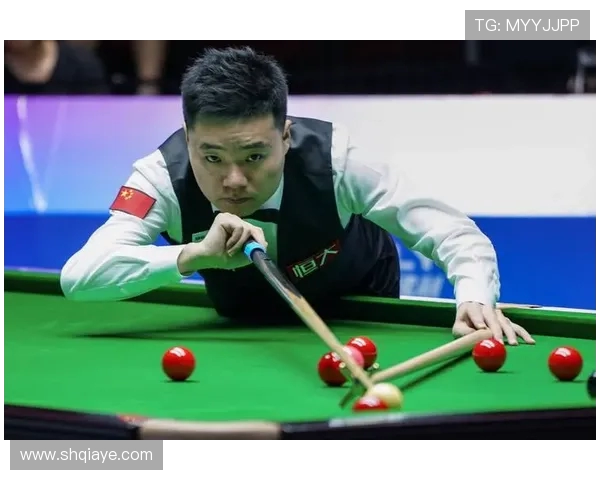 探索台球运动的技巧策略与心理博弈打造精准与专注的完美结合 探索台球运动的技巧策略与心理博弈打造精准与专注的完美结合