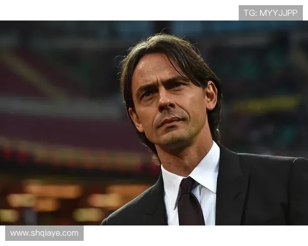 菲利波·因扎吉：从球场锋线到战术大师的传奇转型与执教之路