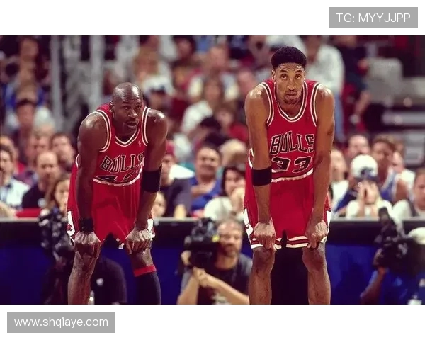 斯科蒂·皮蓬：从风城到篮球之巅，解读传奇球员的辉煌与挑战