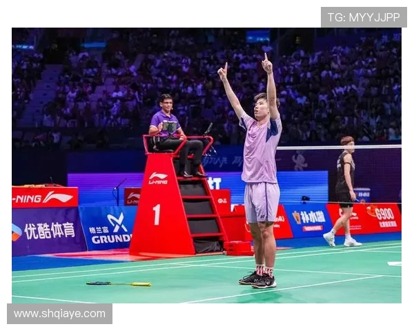 深圳羽毛球队的战术掌控与失误分析：从比赛中看球队的成长与挑战