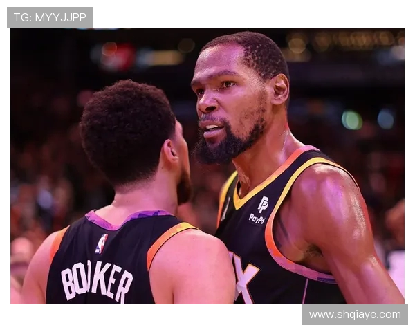 佩尔斯与波斯光荣激战正酣谁将赢得这场精彩对决 佩尔斯与波斯光荣激战正酣谁将赢得这场精彩对决